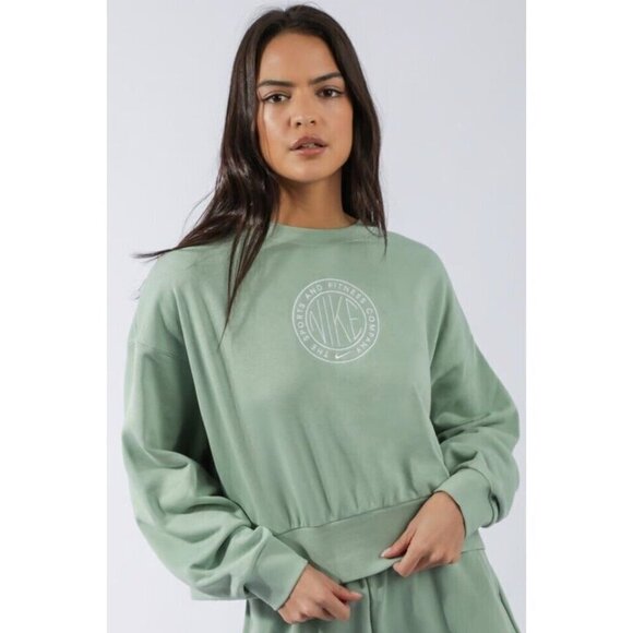 Nike Sportswear Femme Crew Womens Sweatshirt Mint Green Sz L CZ8558-006 Cropped - Picture 1 of 11